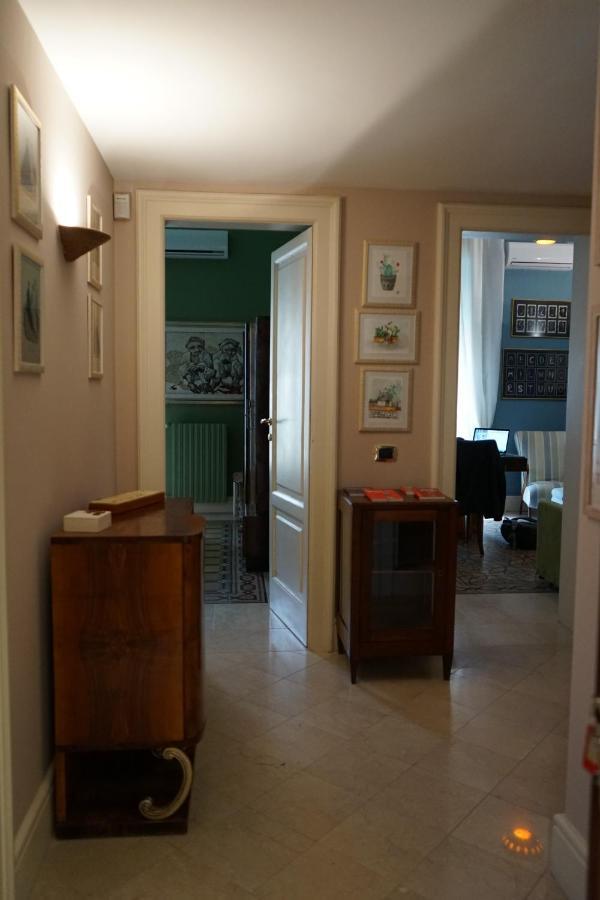 Appartamento Di Fronte Al Mare By Apulia Accommodation Bari Kültér fotó